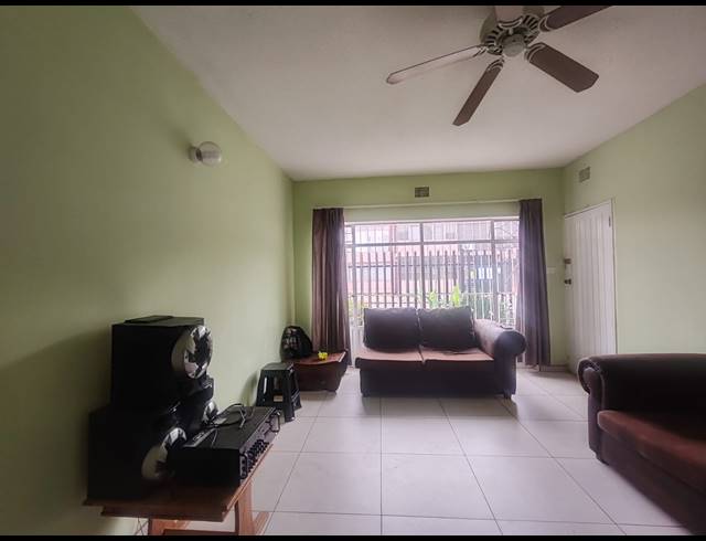 2 BEDROOM APARTMENT TO LET IN BRAKPAN CENTRAL